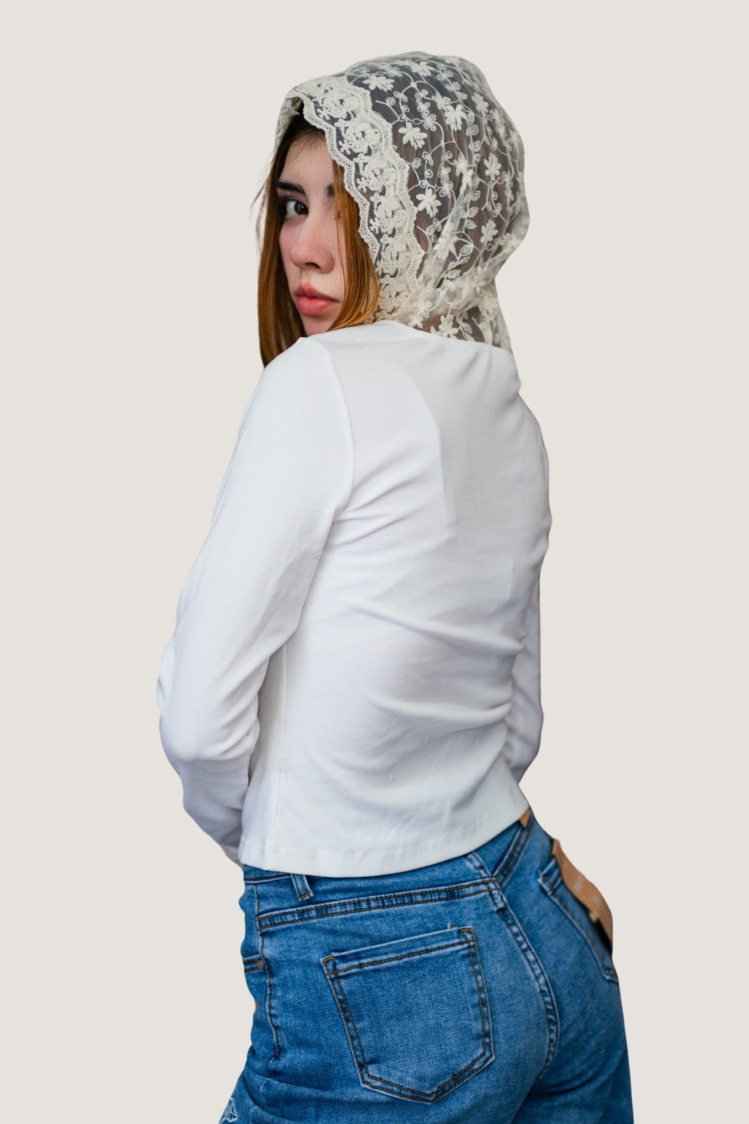 Blusa de Manga Larga de Algodón | Gorro con Detalle de Encaje