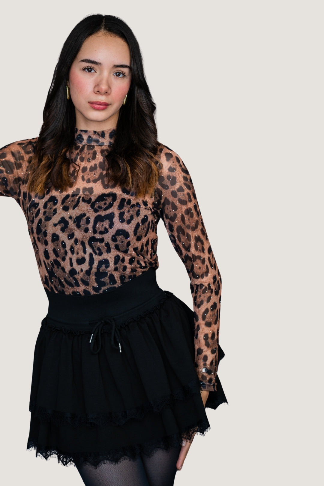 Falda Casual de Algodón con Detalle de Encaje