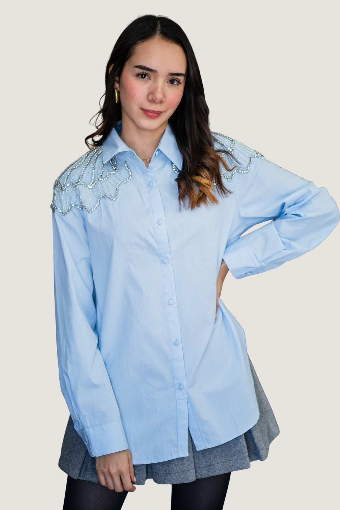 Camiseta de Botones con Cuello Clásico y Estoperoles Plateados Azul