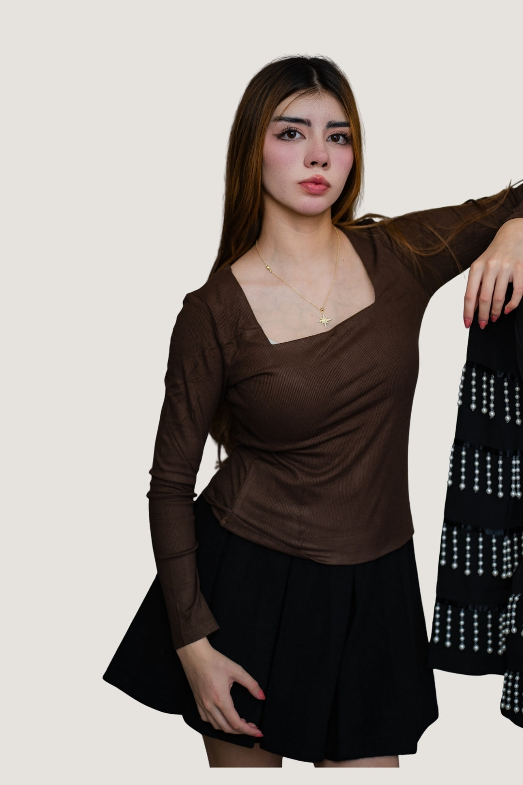 Blusa Básica de Manga Larga | Tela Algodón-Elastano con Ajuste Perfecto