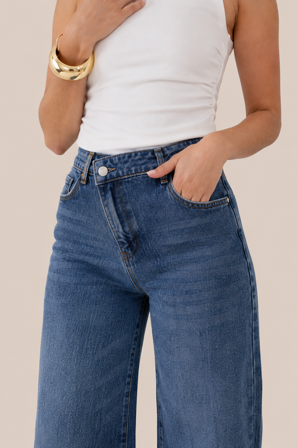 JEANS WIDE LEG ASIMÉTRICO AZUL