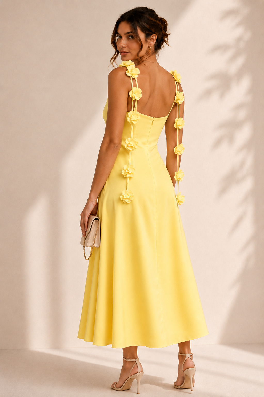 Vestido Amarillo Satin Con Flores