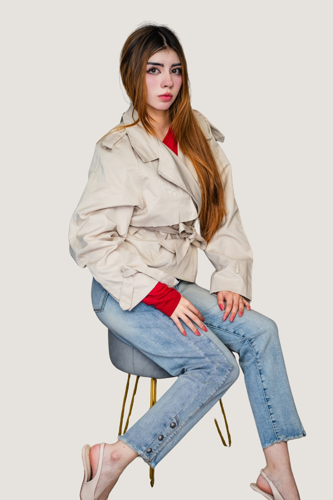 Chamarra Corta Tipo Gabardina con Cinto Ajustable Beige