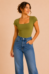 Pantiblusa con mangas verde olivo