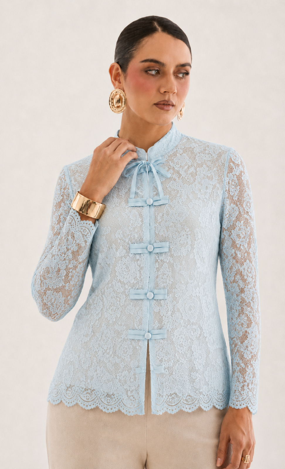 BLUSA ENCAJE ROMÁNTICA AZUL CIELO