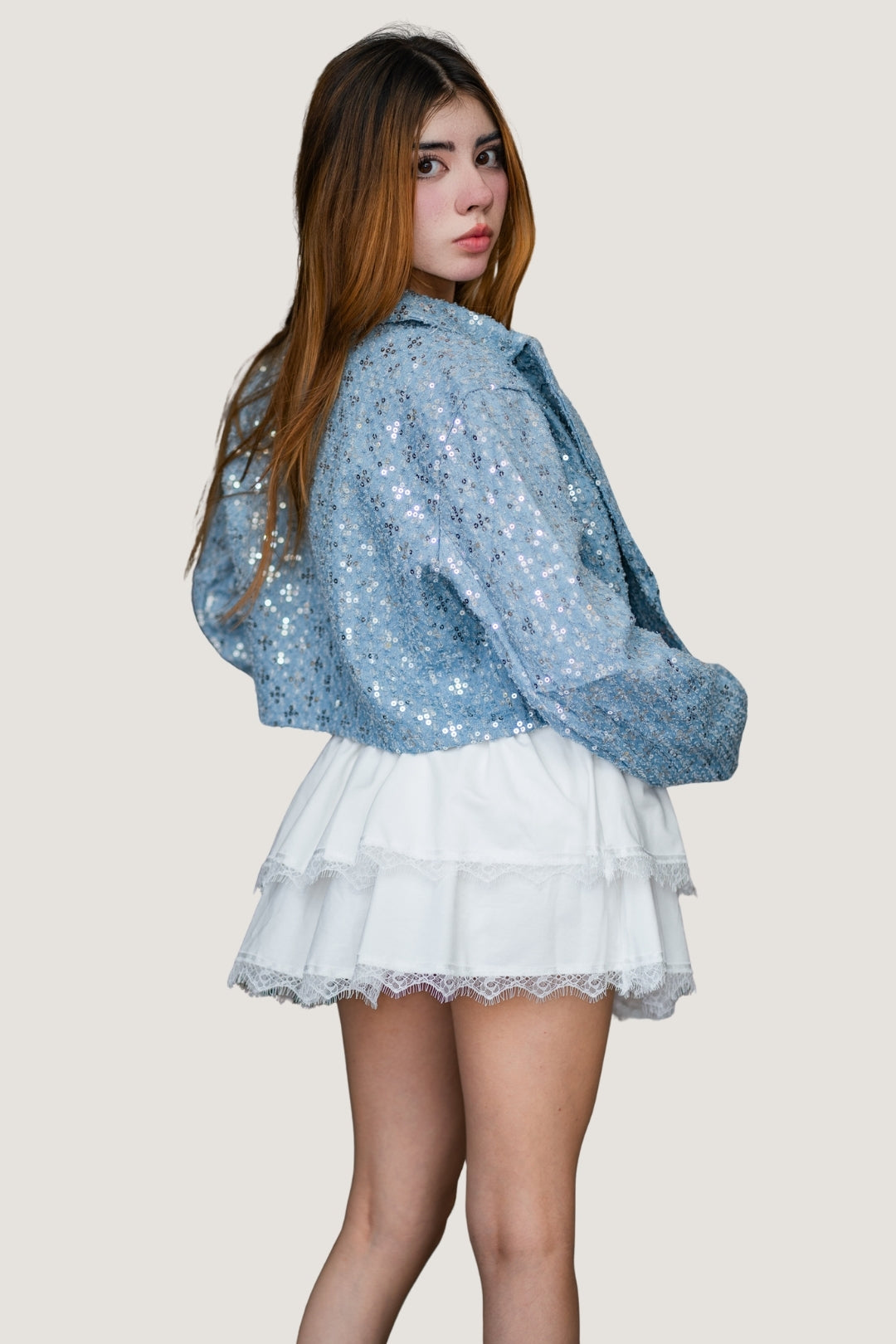 Chamarra de Mezclilla con Aplicaciones de Lentejuelas Azul claro