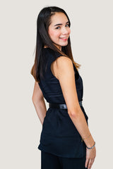 Conjunto Tejido “Estrella dorada” con Chaleco Cruzado Negro