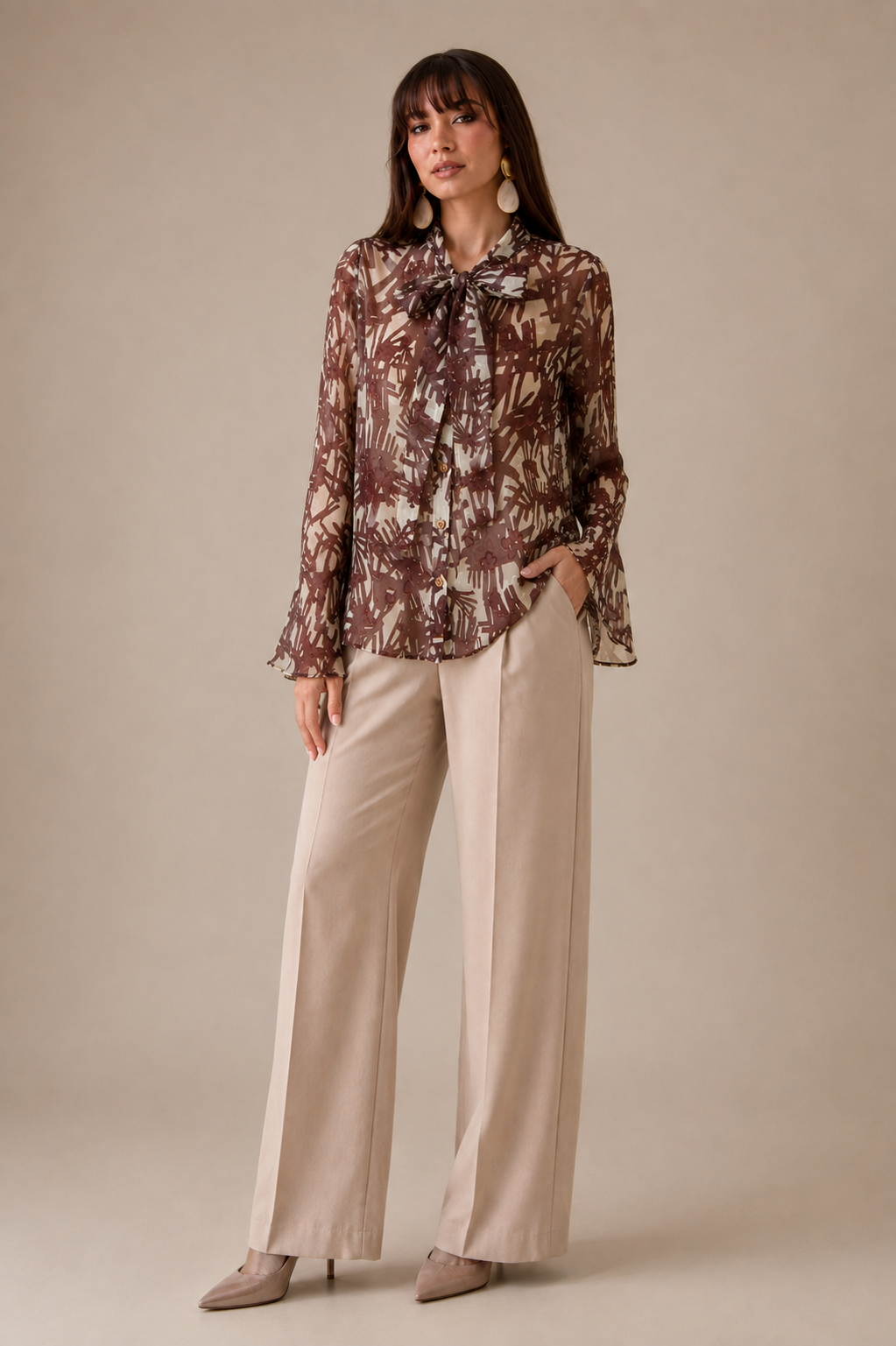 BLUSA ABSTRACT BOW MOCHA