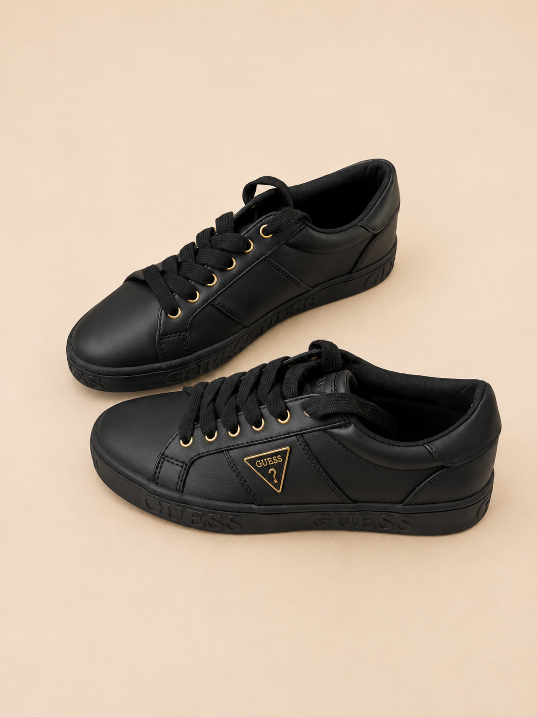TENIS GUESS NEGROS
