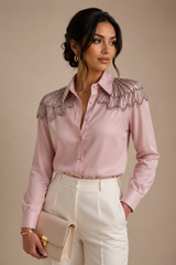 Blusa Rosa Manga Larga Con Adornos de Pedreria en Hombros y Epalda