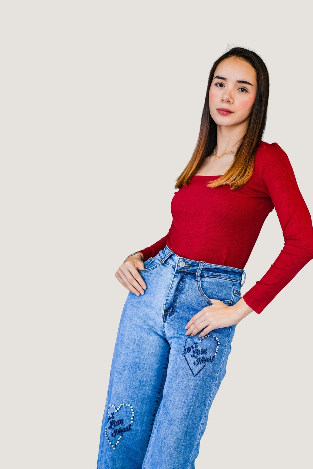 Jeans Wide Pants con Detalles de Corazón y Piedras | Mezclilla Azul Medio