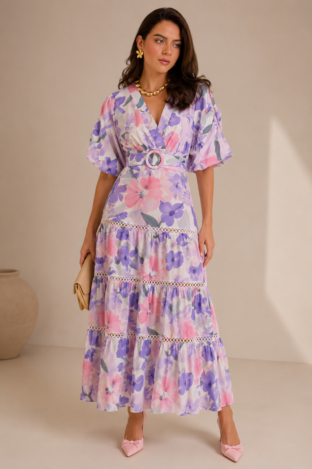 Vestido Largo Estampado Floral Tonos Morado,Rosa y Verde Cuello V Mangas Abullonadas