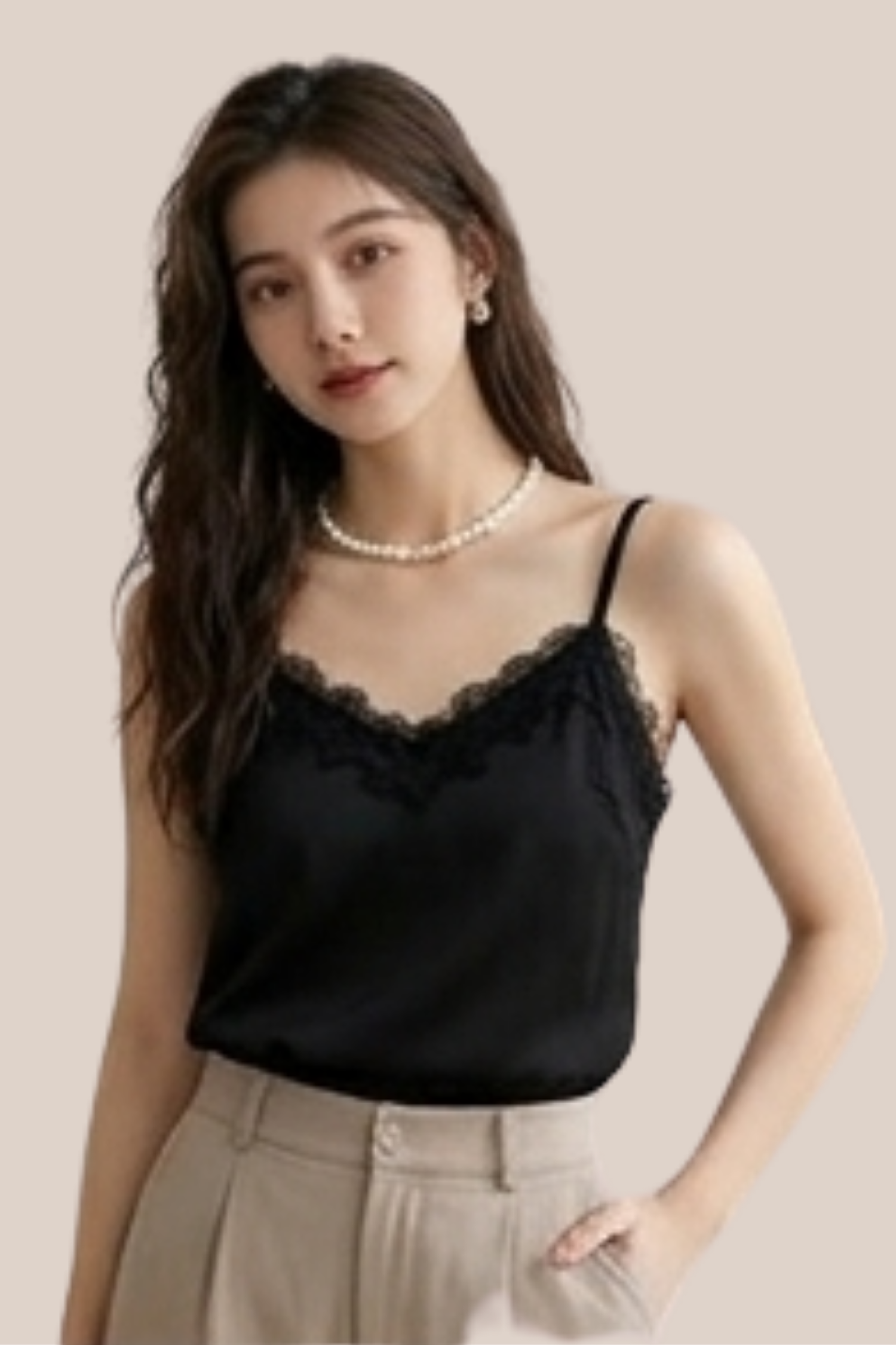 Blusa Satín Negra Tirantes Encaje