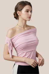 Blusa Rosa de Licra Cuello Asimetrico