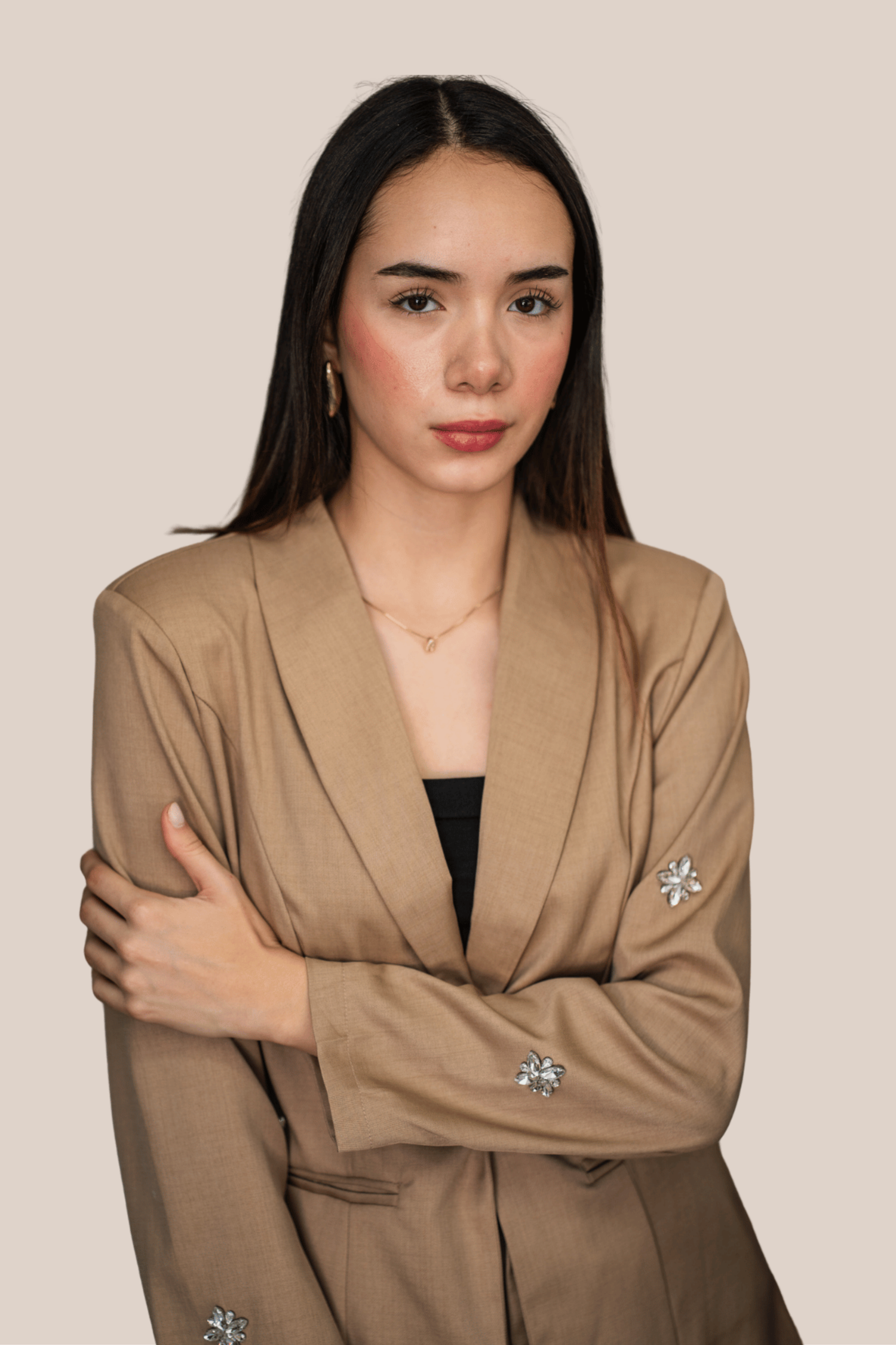 Conjunto de Saco y Pantalon Café Con Pedreria de Estrellas