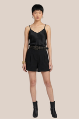 Short Negro Con Cinto de Estoperoles