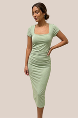 Vestido Verde Licra Cuello Cuadrado