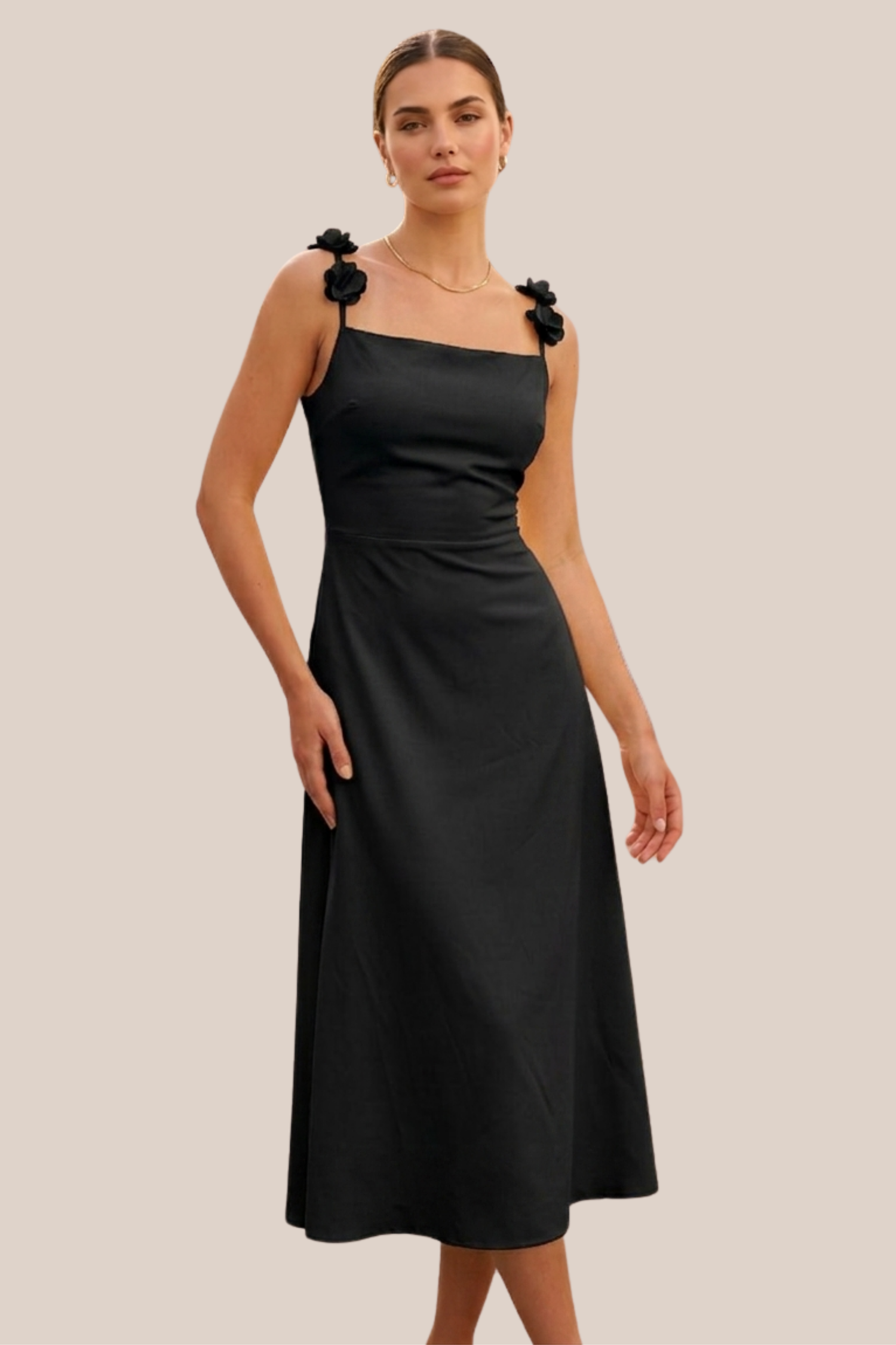 Vestido Negro Satín Con Flores