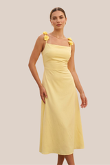 Vestido Amarillo Satin Con Flores