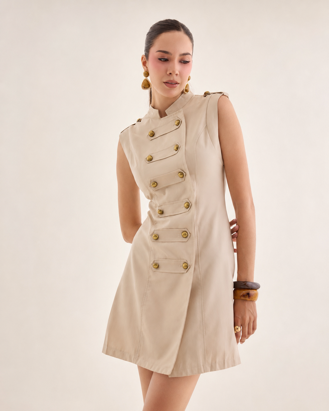 VESTIDO MINI BEIGE BOTONES