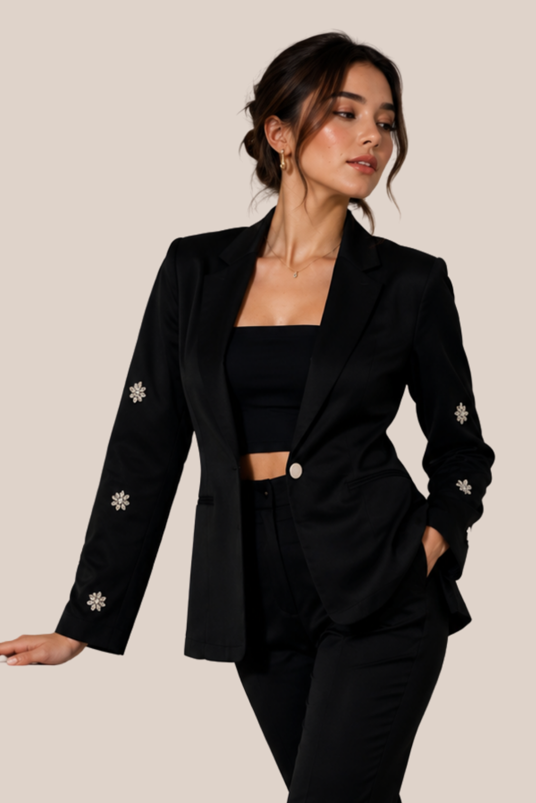Conjunto Negro de Pantalón y Saco Con Cristales