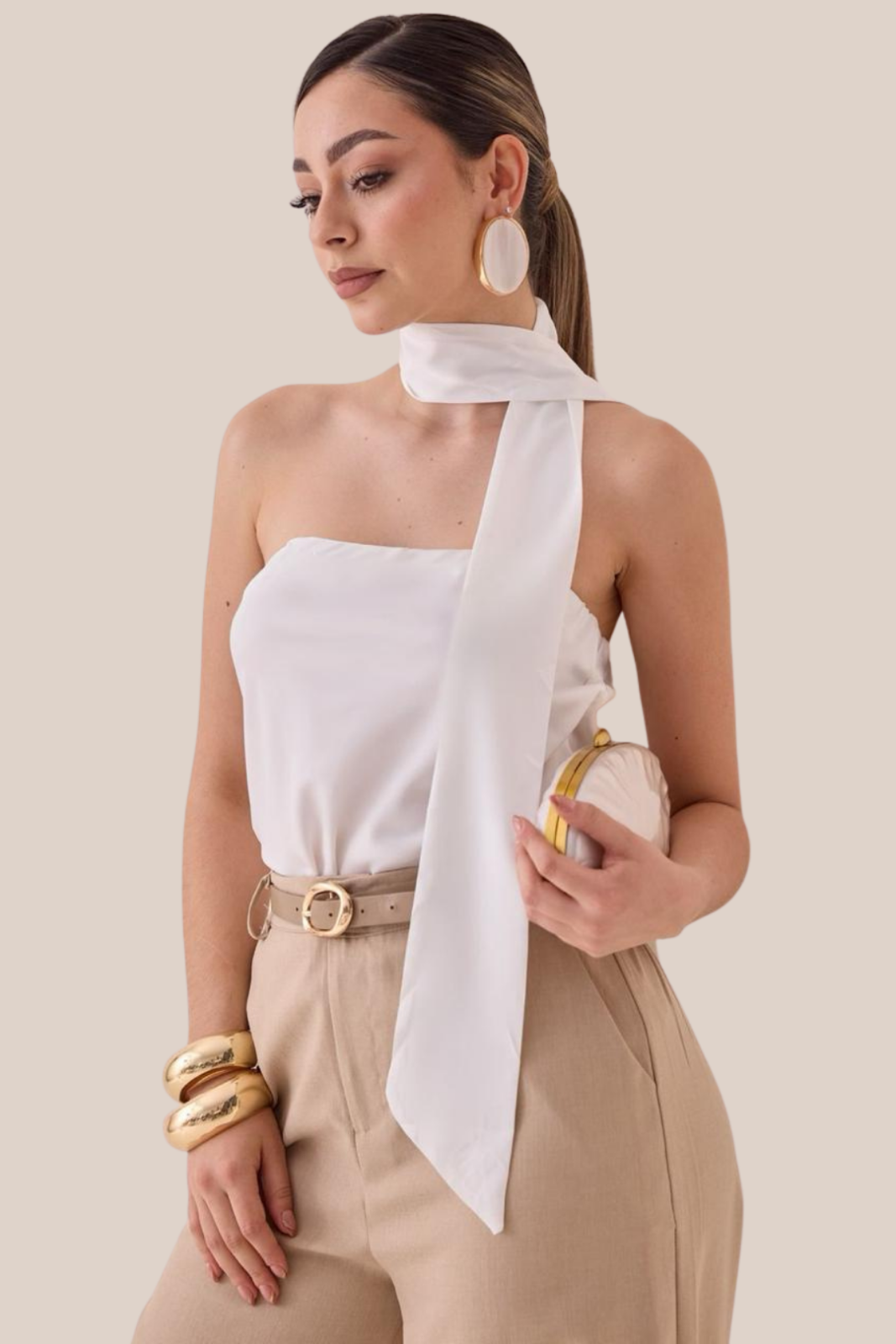 BLUSA PURE ELEGANCE CON MASCADA
