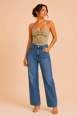 BODY BEIGE CON DETALLES DORADOS