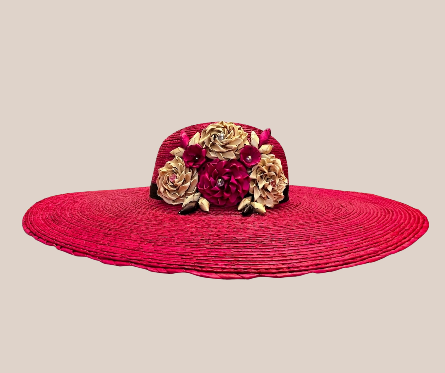 Bolsa de Palma y Sombrero Rosa Mexicano  Con Flores Beige