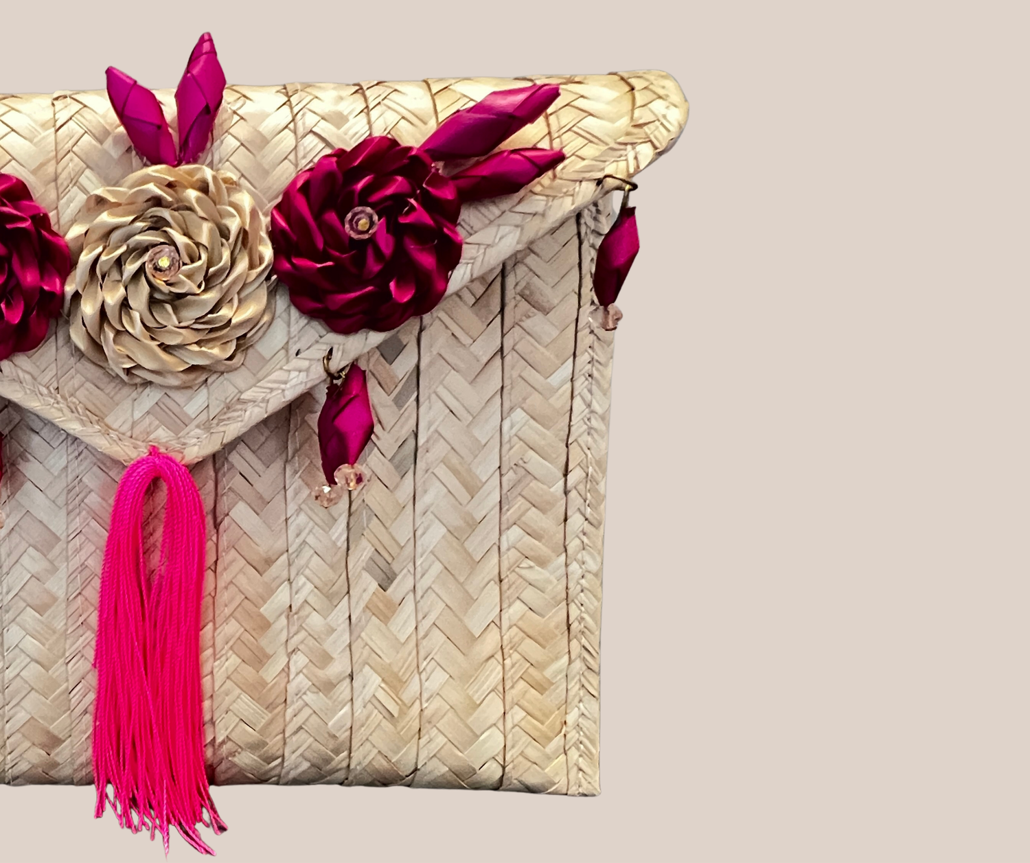 Bolso de Mano, Sombrero de Palma Rosa Mexicano con Flores