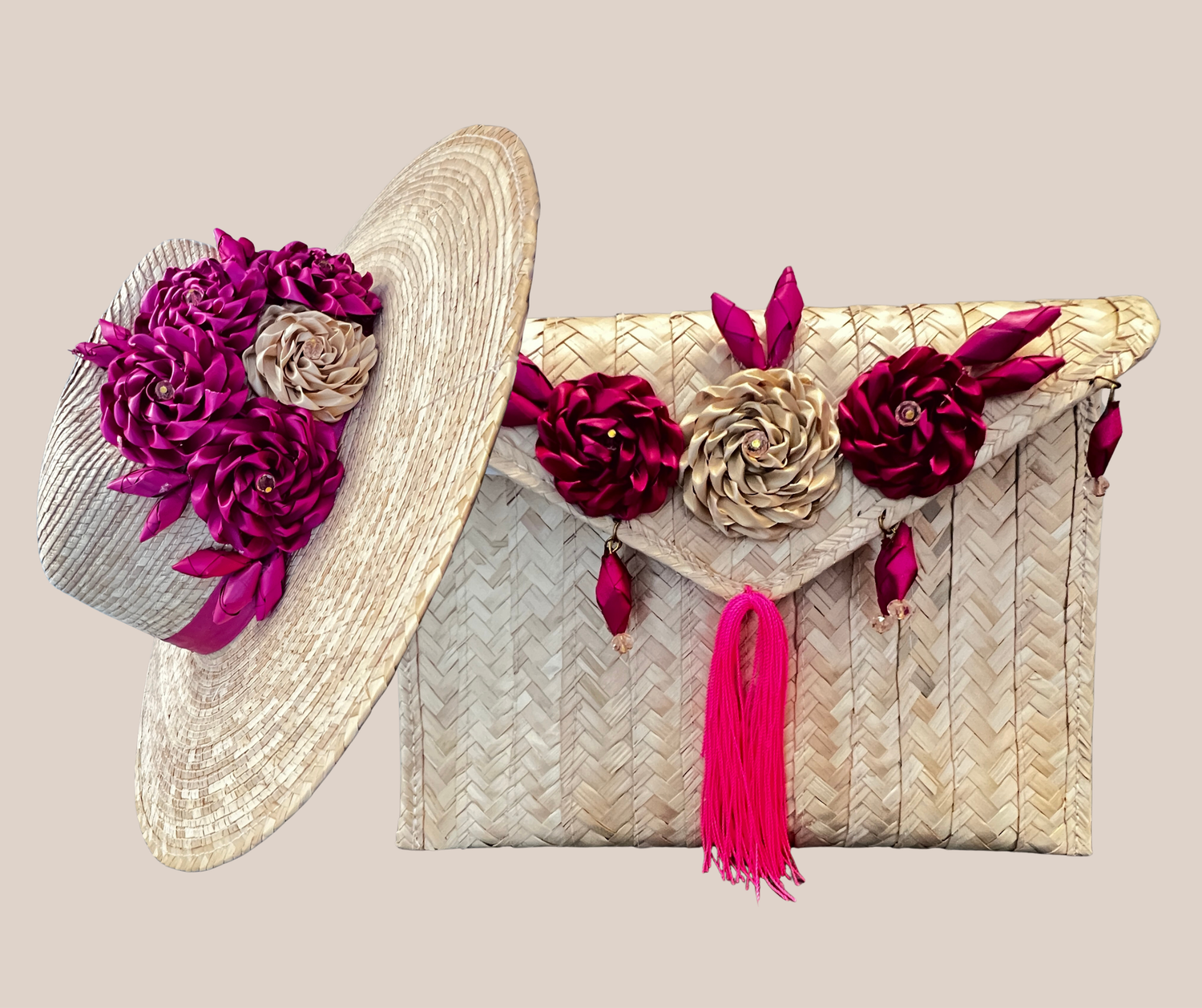 Bolso de Mano, Sombrero de Palma Rosa Mexicano con Flores