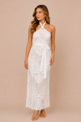 Vestido Blanco Encaje Floral con Broche Dorado